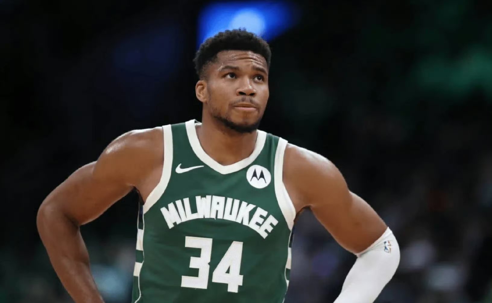 瑞士队带队取胜！，字母哥重要时刻领先优势明显全场沸腾不已(瑞士队叫什么)爱游戏体育登录入口