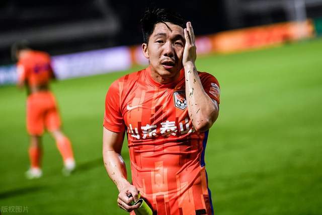 包含风云突变！多特蒙德加时末段远射贴柱；葡超版图或变；质疑声仍在；医务组通报恢复的词条ayx