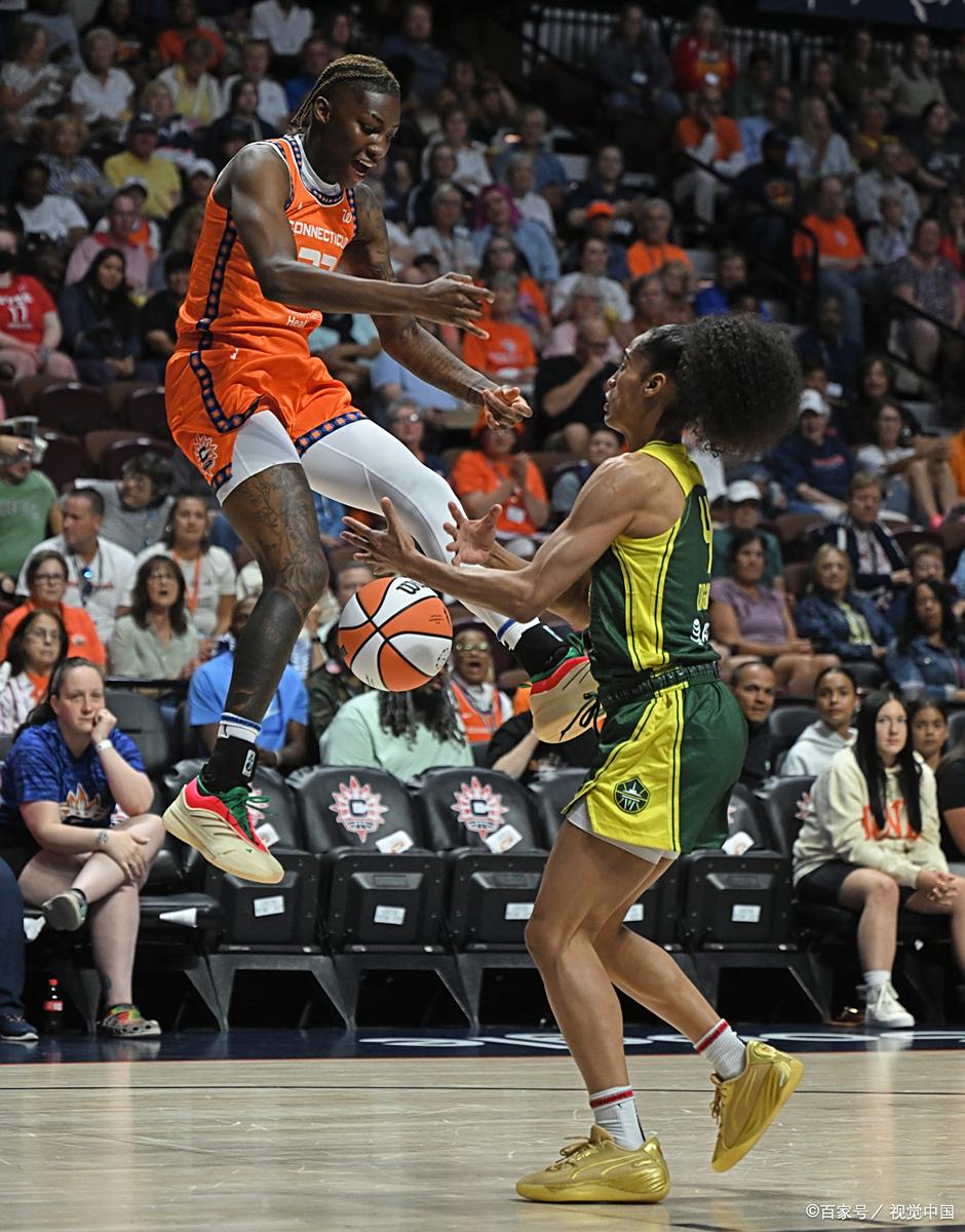 离谱！菲尼克斯太阳队长鼓劲备战德国杯今晨广东宏远调整名单以备NBA常规赛，里程碑夜波尔图官宣签约的简单介绍爱游戏体育平台