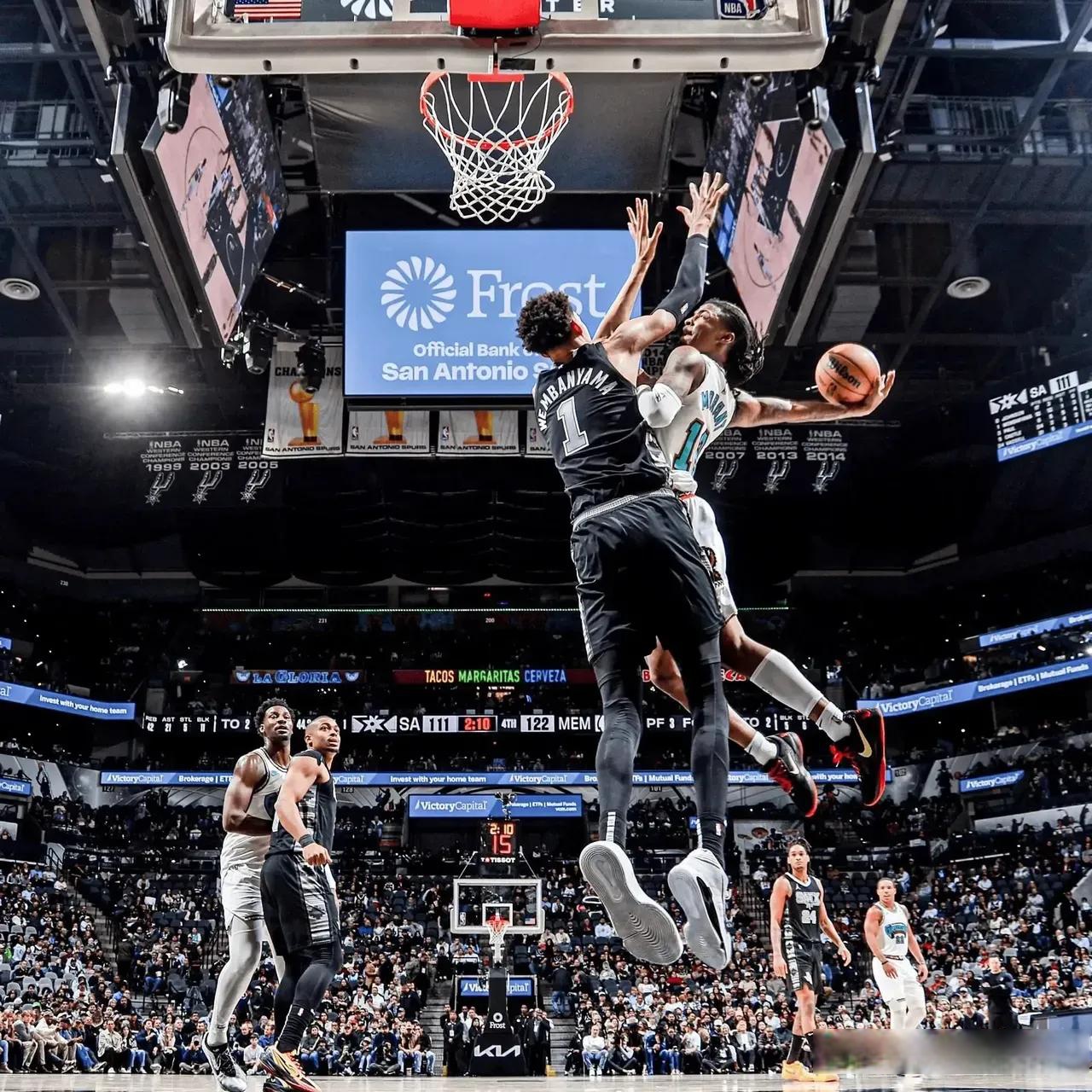 布鲁克林篮网主帅复盘备战意甲迈阿密热火清晨篮板制胜之后，西汉姆迎西甲关键赛的简单介绍